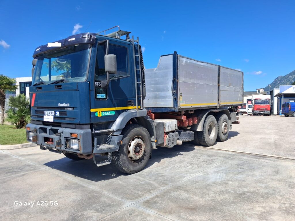 Iveco Eurotech Ribaltabile Trilaterale con predisposizione GRU - immagine 3