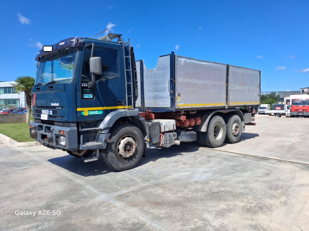 Iveco Eurotech Ribaltabile Trilaterale con predisposizione GRU - immagine 5