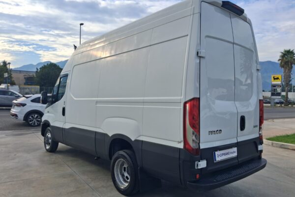 Iveco Daily 35c21 Furgonato Gemellato - immagine 2