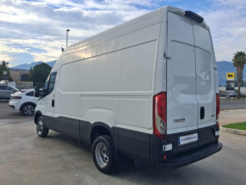 Iveco Daily 35c21 Furgonato Gemellato - immagine 2