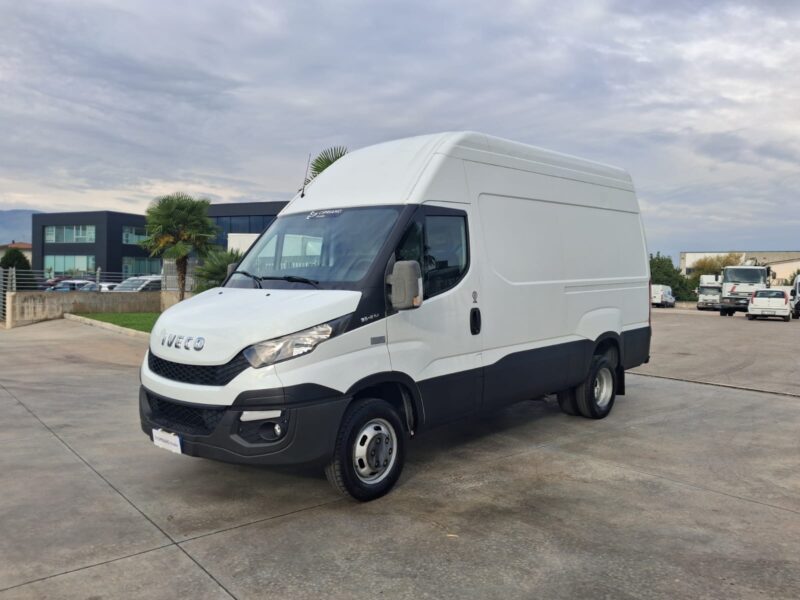 Iveco Daily 35c21 Furgonato Gemellato - immagine 11