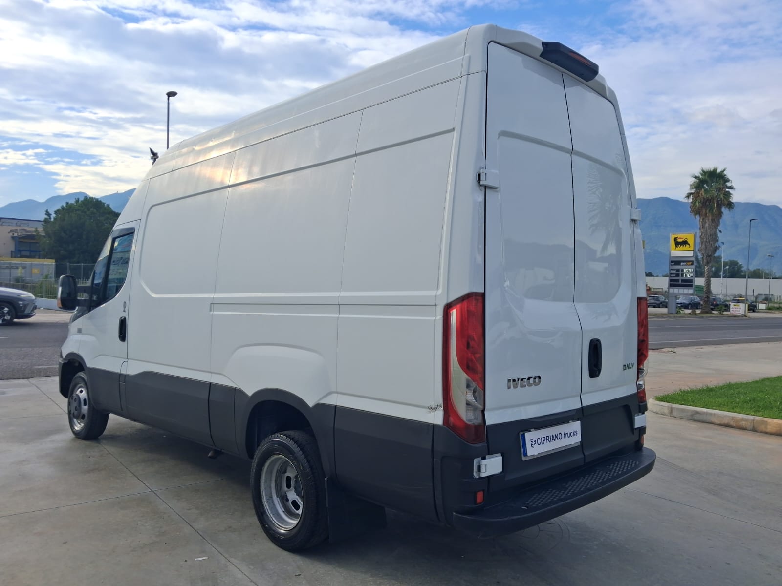 Iveco Daily 35c21 Furgonato Gemellato - immagine 16