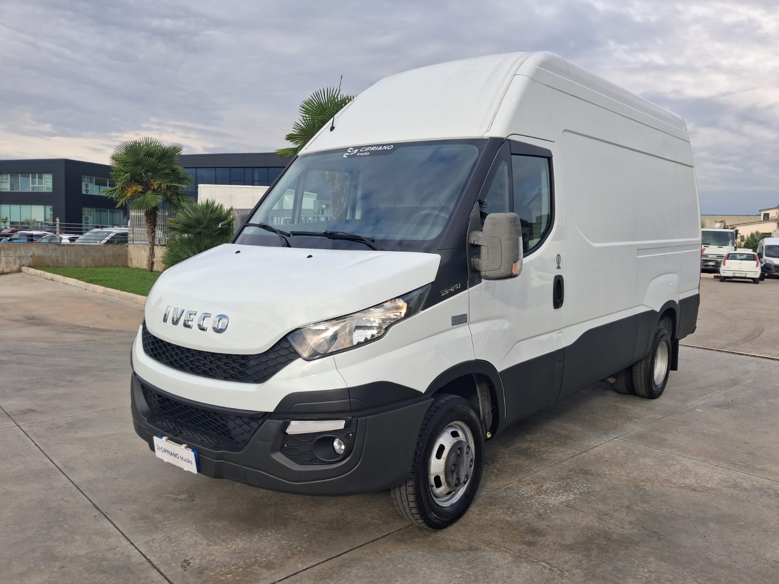 Iveco Daily 35c21 Furgonato Gemellato - immagine 4