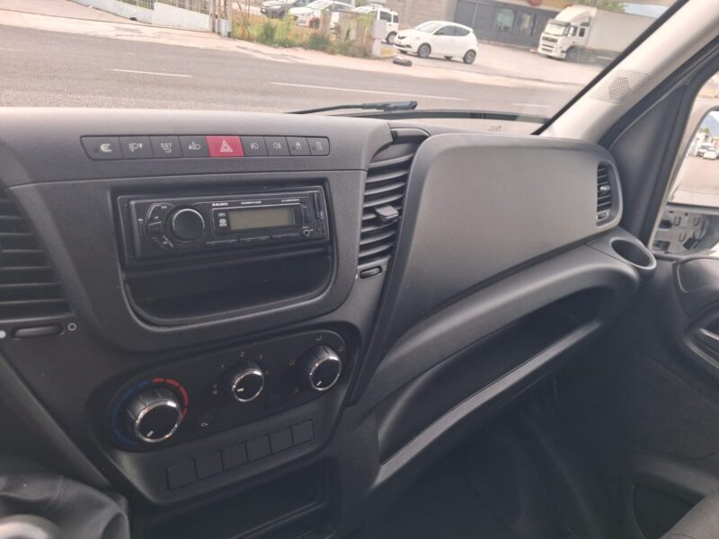 Iveco Daily 35c21 Furgonato Gemellato - immagine 9
