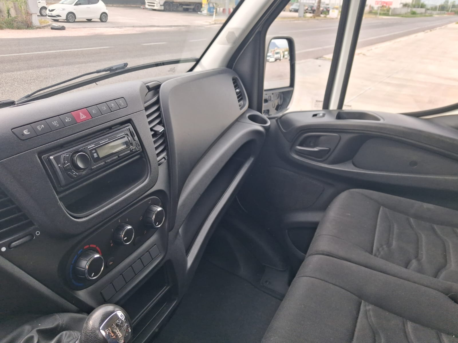 Iveco Daily 35c21 Furgonato Gemellato - immagine 10