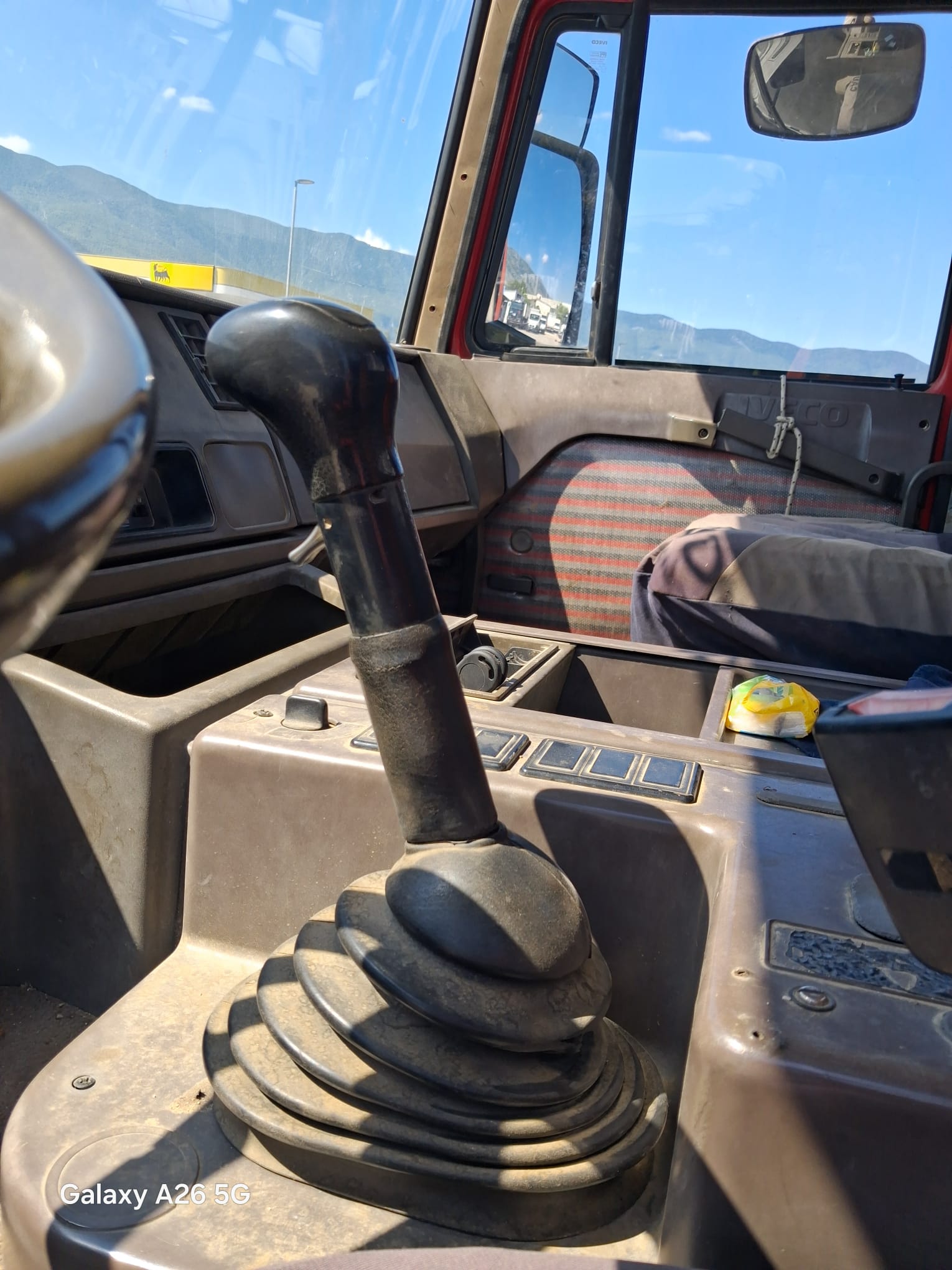 Iveco 190.26 RIBALTABILE E GRU PM 9200 KG - immagine 4