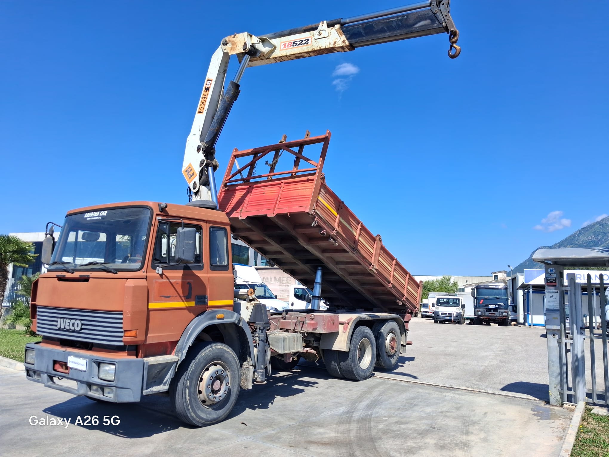 Iveco 190.26 RIBALTABILE E GRU PM 9200 KG - immagine 10