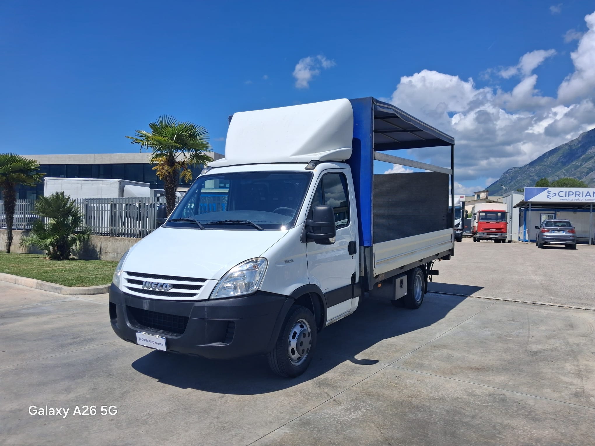 Iveco Daily 35c12 Centinato con sponda - immagine 12