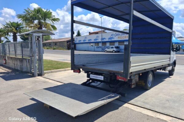 Iveco Daily 35c12 Centinato con sponda - immagine 3