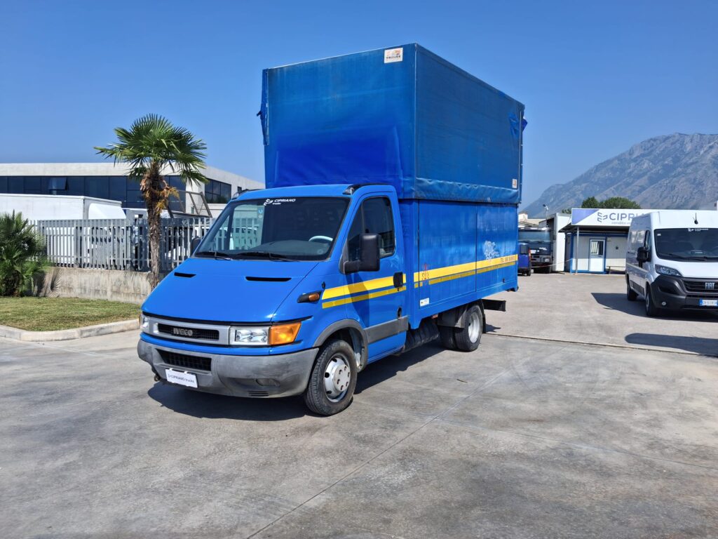 Iveco Daily 35c13 Cassonato ad altezza variabile - immagine 1