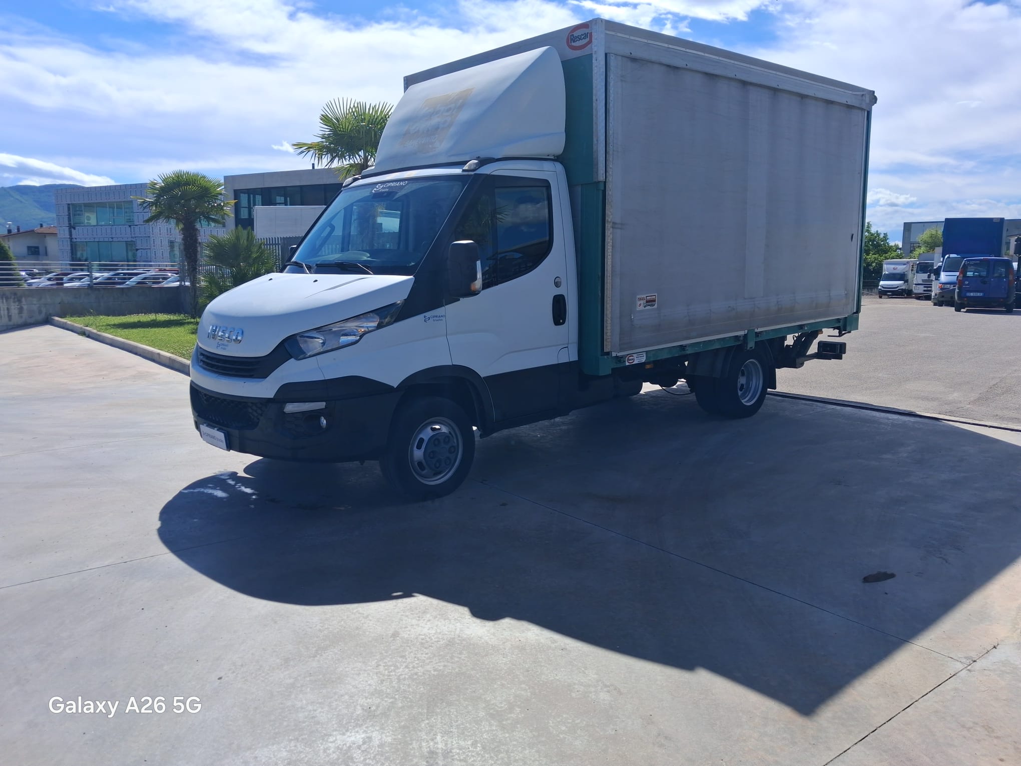 Iveco Daily 35c15 Centinato con sponda caricatrice - immagine 2