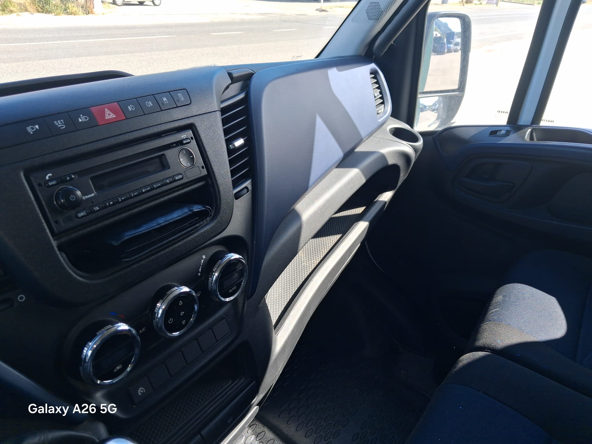 Iveco Daily 35c15 Centinato con sponda caricatrice - immagine 15