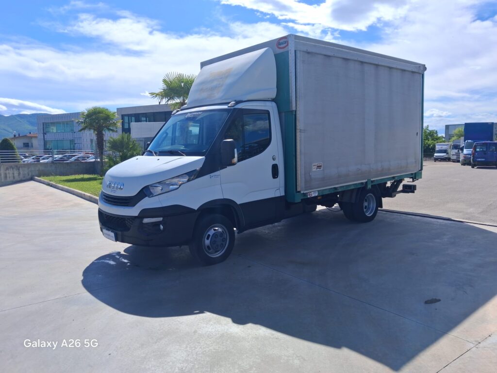 Iveco Daily 35c15 Centinato con sponda caricatrice - immagine 3
