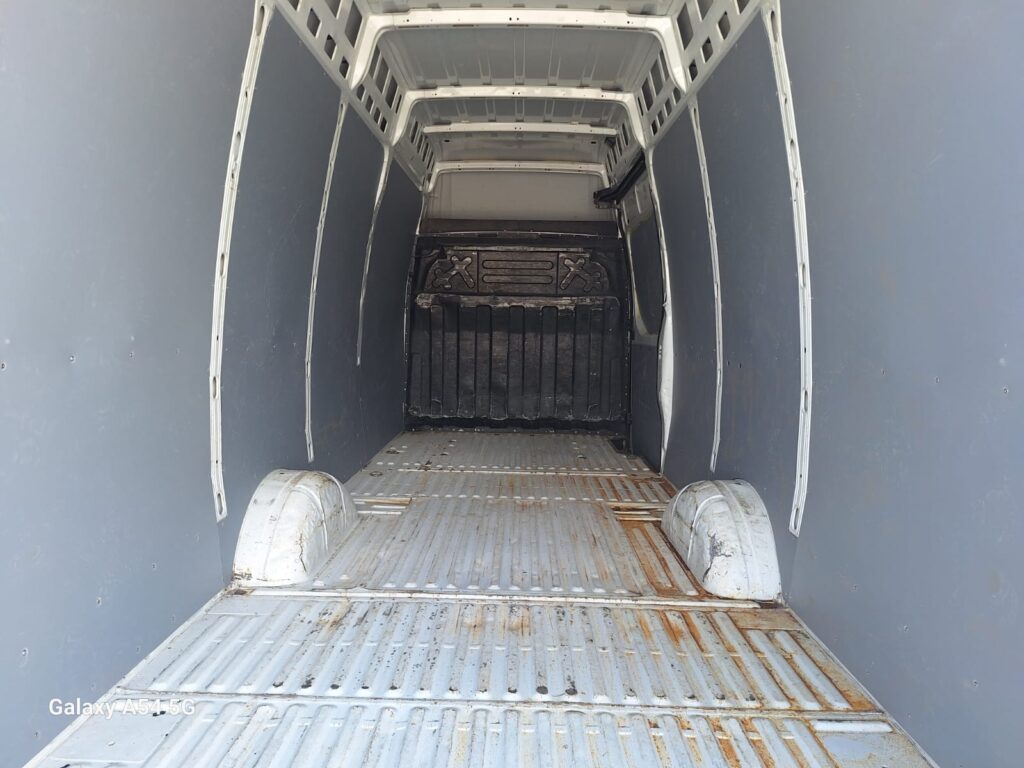 Iveco Daily 35s18 Furgonato Maxi - immagine 11