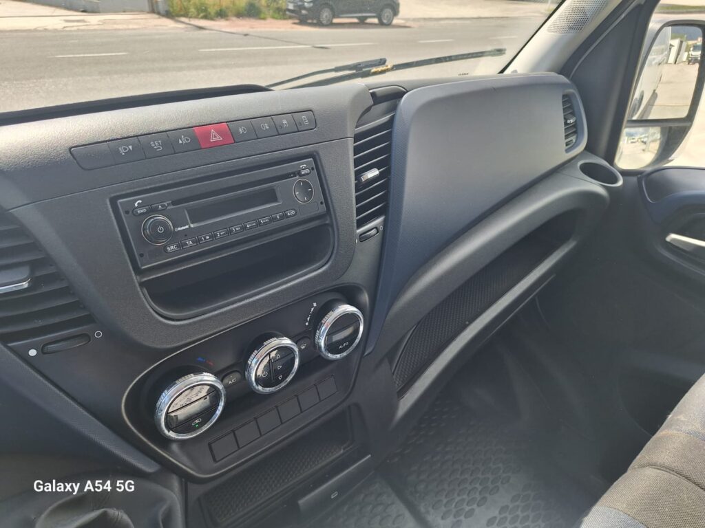 Iveco Daily 35s18 Furgonato Maxi - immagine 12