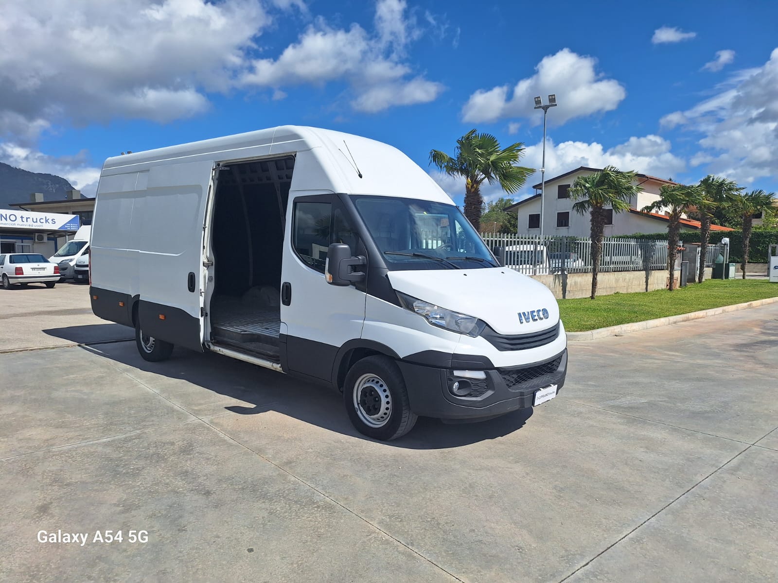 Iveco Daily 35s18 Furgonato Maxi - immagine 5