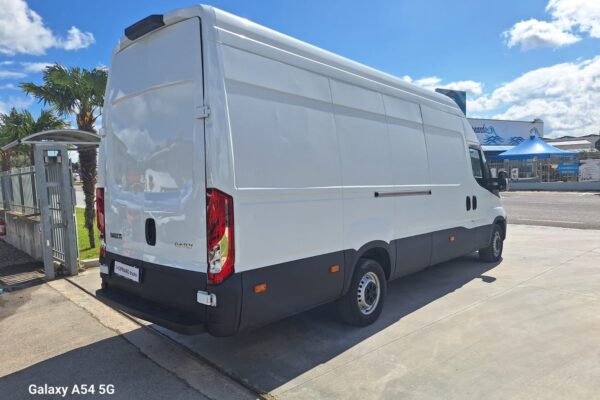 Iveco Daily 35s18 Furgonato Maxi - immagine 6