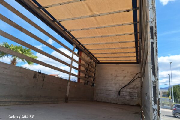 Iveco Eurocargo 180-32 Cassone Centinato con Sponda Caricatrice - immagine 10