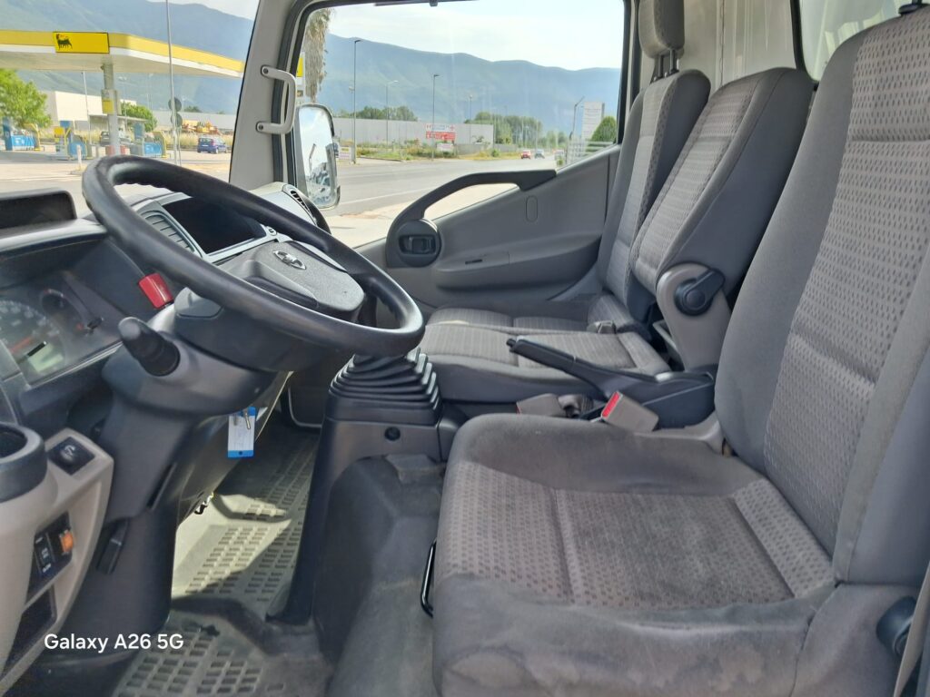 Nissan Cabstar Cassonato - immagine 4