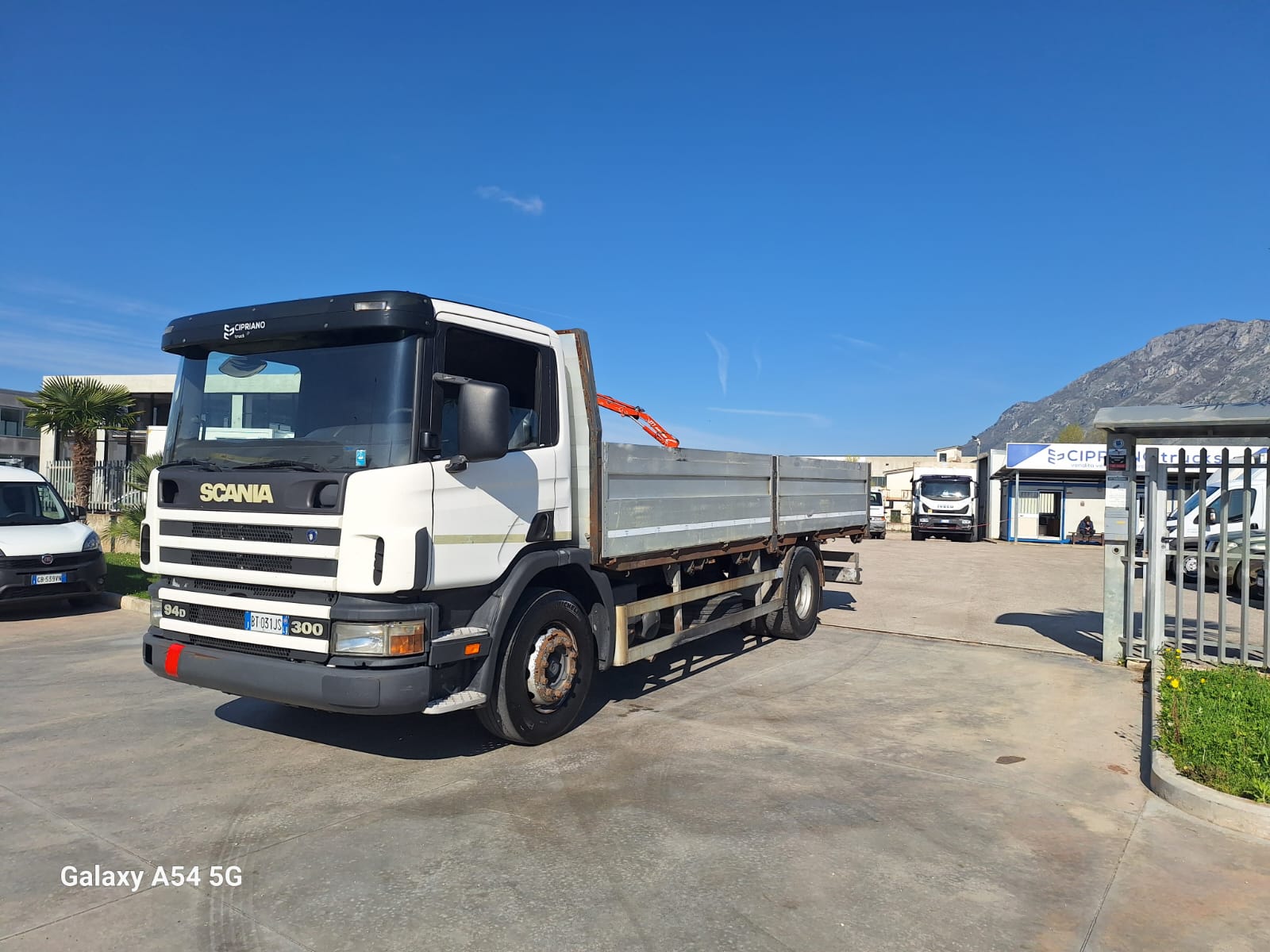 Scania P300 Cassone fisso - immagine 7