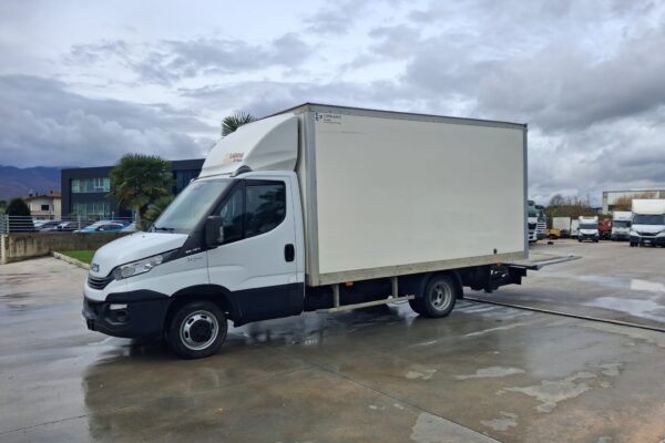 Iveco Daily 35c16 Cassonato con Sponda 1000 KG - immagine 12