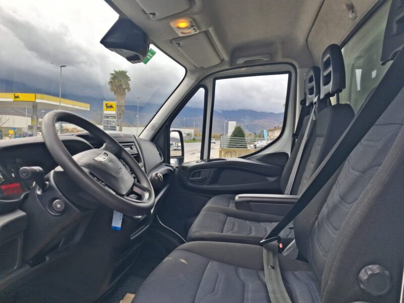 Iveco Daily 35c16 Cassonato con Sponda 1000 KG - immagine 14