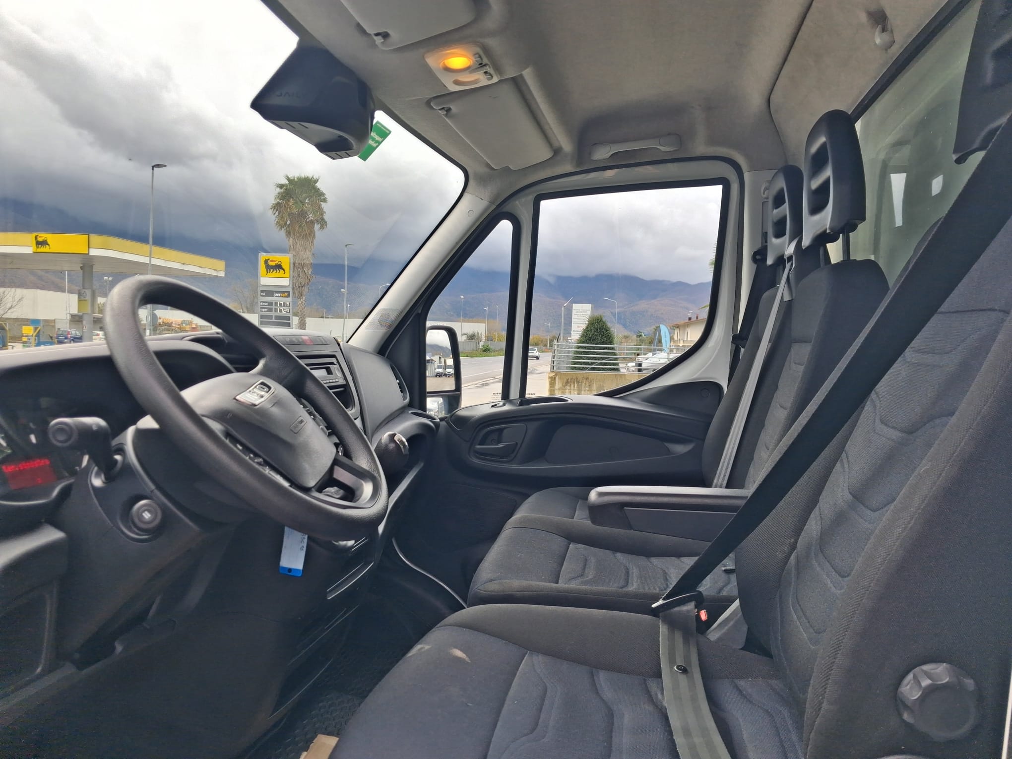 Iveco Daily 35c16 Cassonato con Sponda 1000 KG - immagine 14