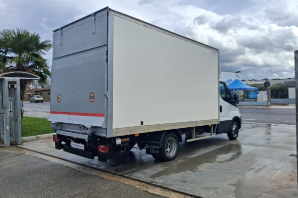 Iveco Daily 35c16 Cassonato con Sponda 1000 KG - immagine 16