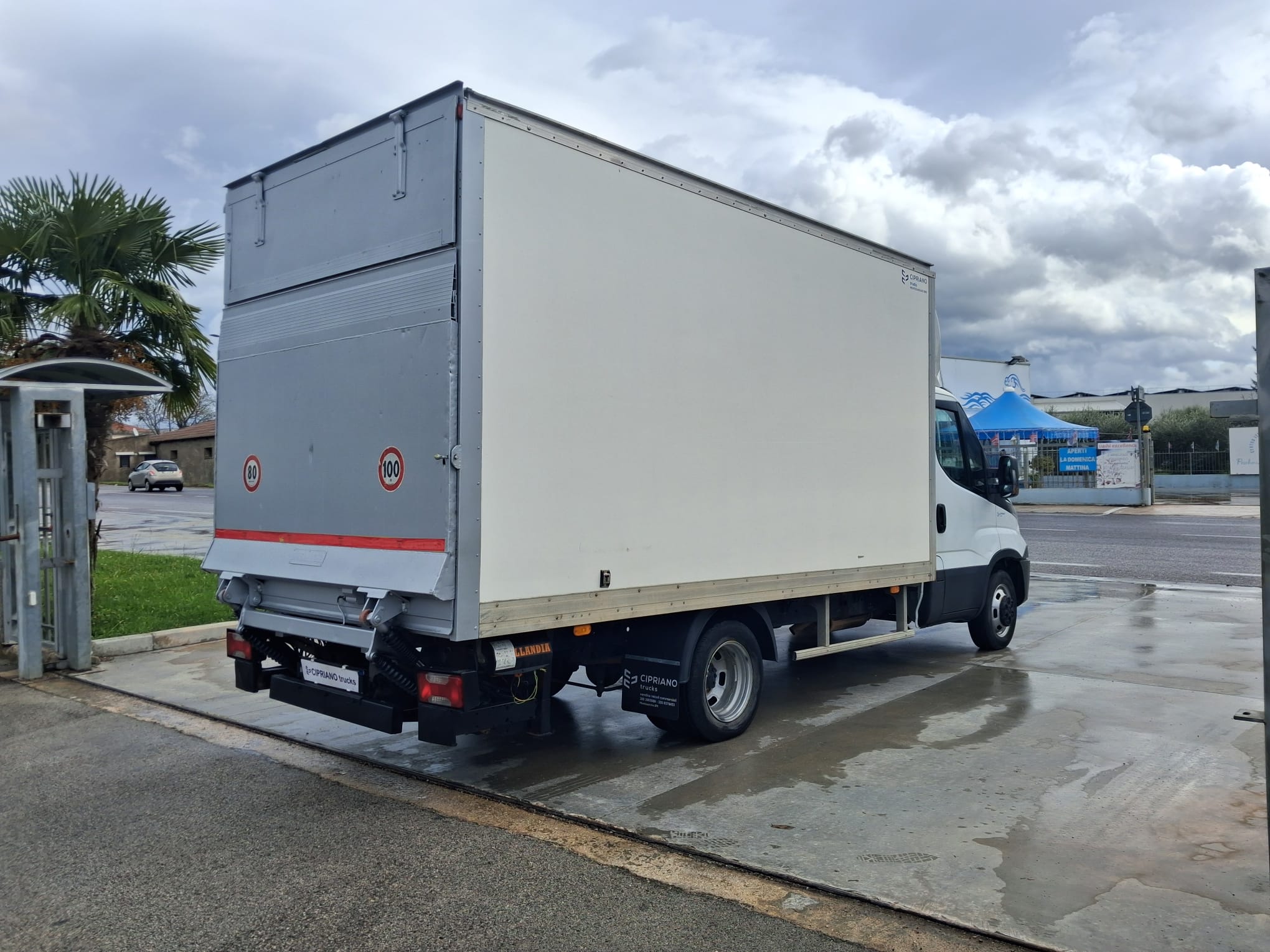 Iveco Daily 35c16 Cassonato con Sponda 1000 KG - immagine 16