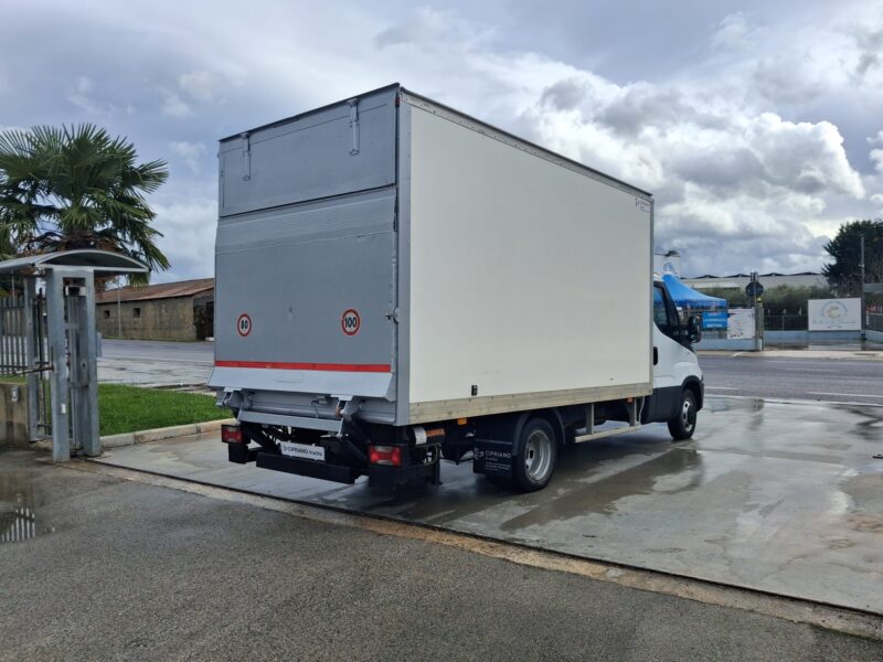 Iveco Daily 35c16 Cassonato con Sponda 1000 KG - immagine 17
