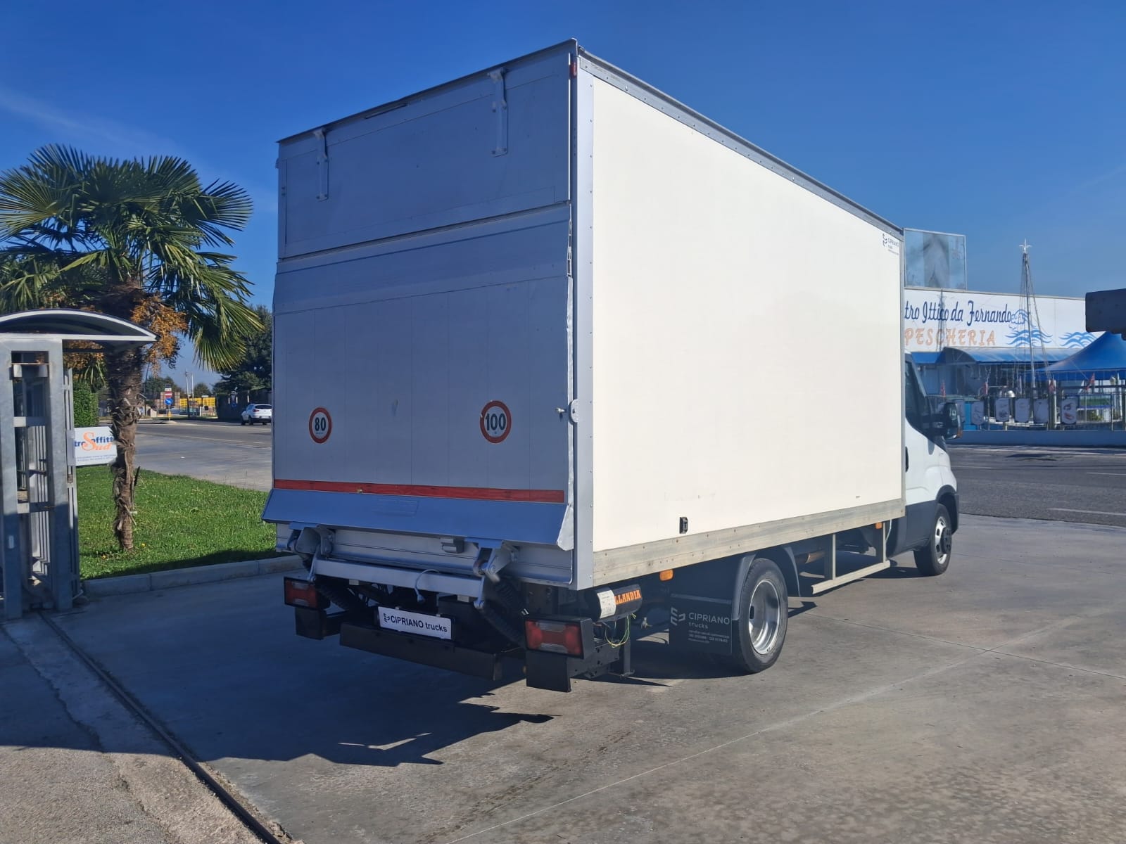 Iveco Daily 35c16 Cassonato con Sponda 1000 KG - immagine 2