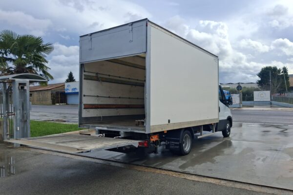 Iveco Daily 35c16 Cassonato con Sponda 1000 KG - immagine 7