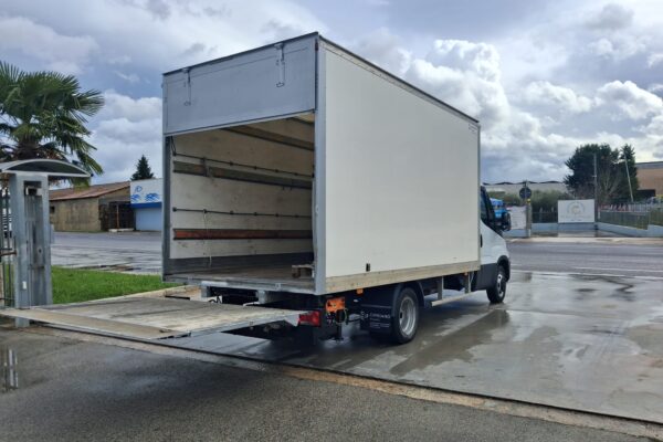 Iveco Daily 35c16 Cassonato con Sponda 1000 KG - immagine 8