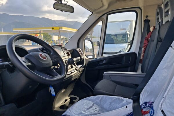 Fiat Ducato Cassone Fisso KM: 28.942 - immagine 9