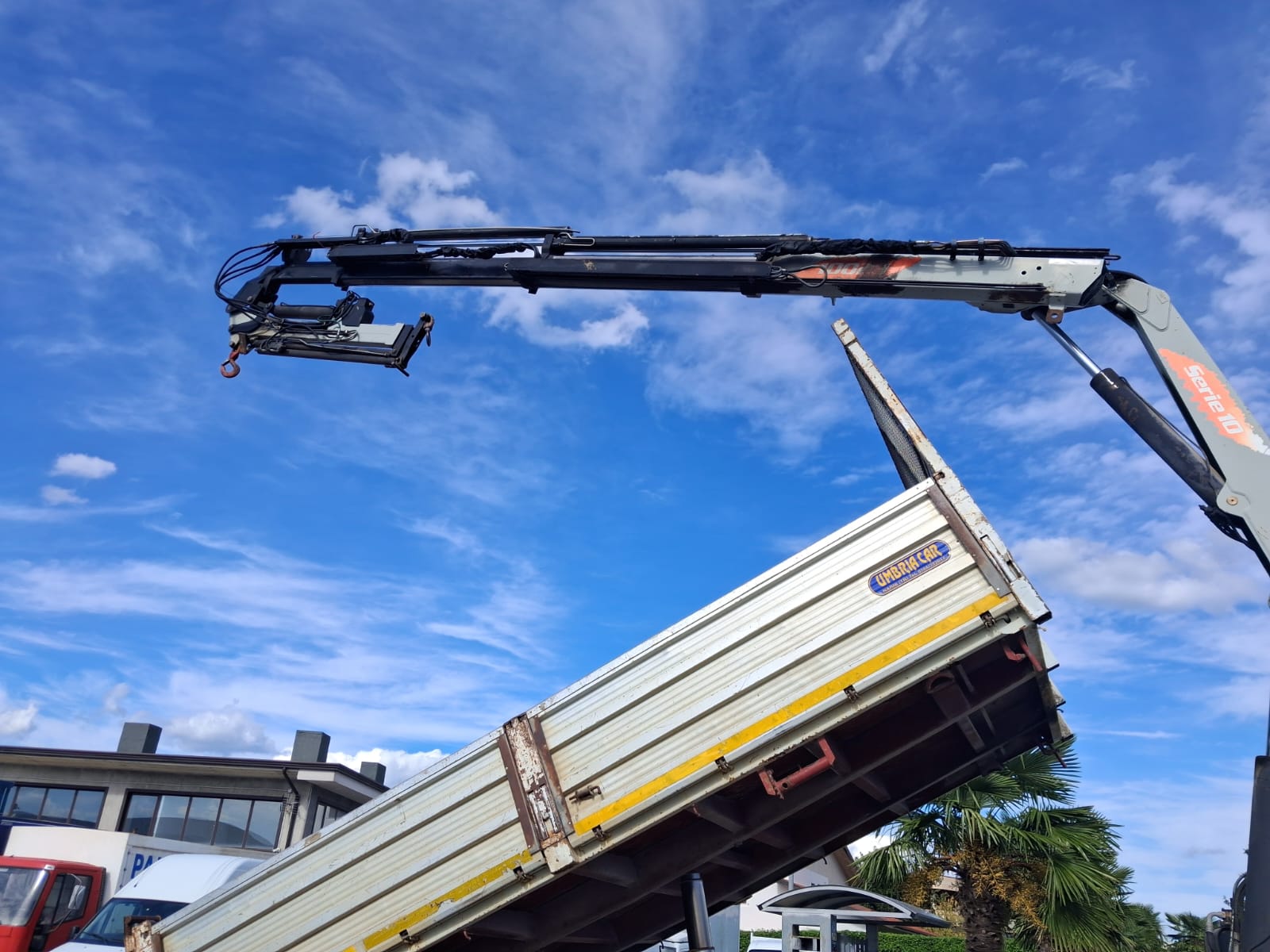 Iveco Eurocargo 150e18 K RIBALTABILE E GRU PM - immagine 11