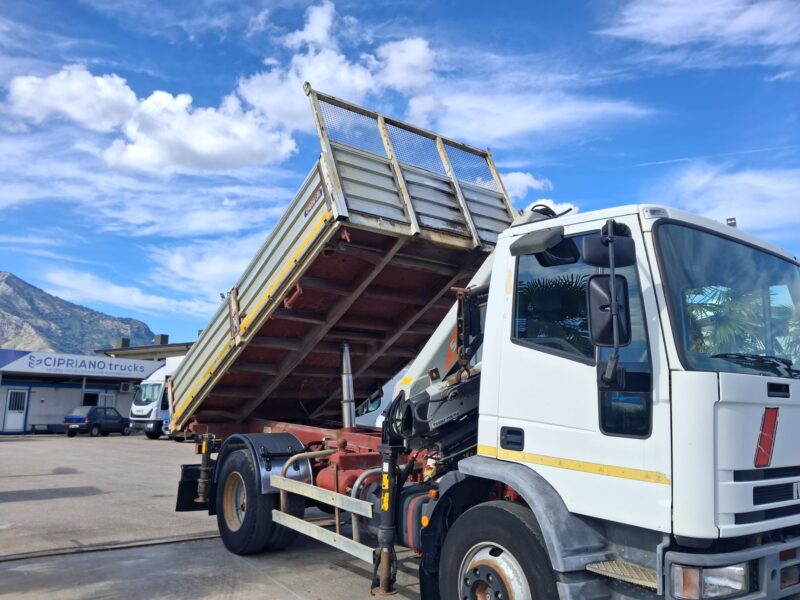 Iveco Eurocargo 150e18 K RIBALTABILE E GRU PM - immagine 20