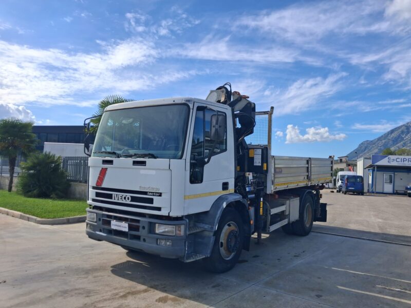 Iveco Eurocargo 150e18 K RIBALTABILE E GRU PM - immagine 25