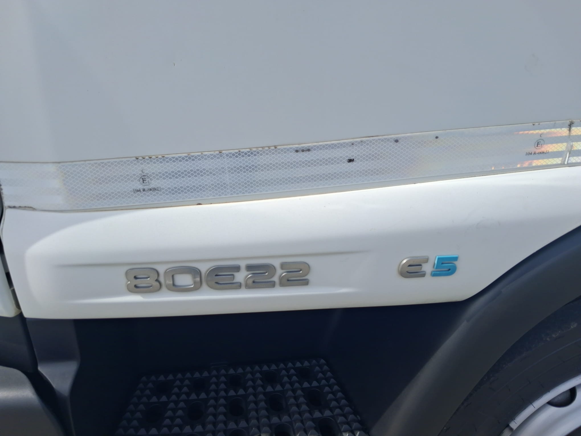 Iveco Eurocargo 80e22 SCARRABILE LEM 6 TON - immagine 12