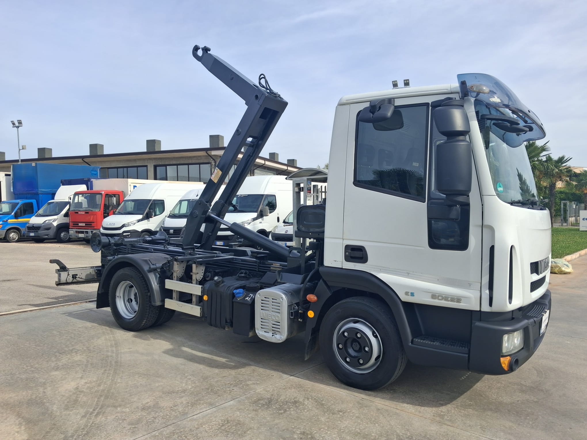 Iveco Eurocargo 80e22 SCARRABILE LEM 6 TON - immagine 16