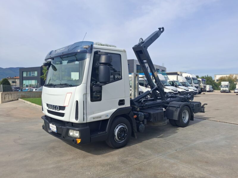 Iveco Eurocargo 80e22 SCARRABILE LEM 6 TON - immagine 3