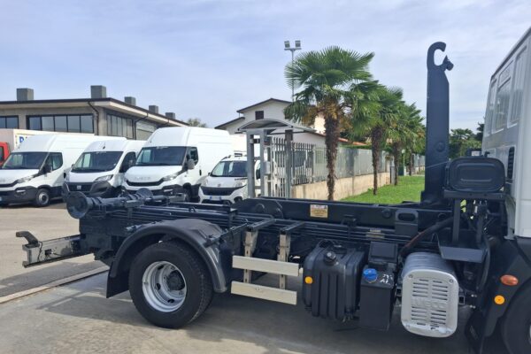 Iveco Eurocargo 80e22 SCARRABILE LEM 6 TON - immagine 23