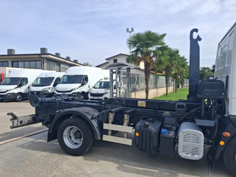 Iveco Eurocargo 80e22 SCARRABILE LEM 6 TON - immagine 23