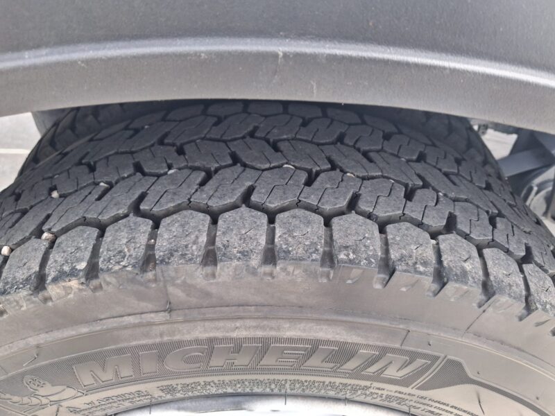 Iveco Eurocargo 80e22 SCARRABILE LEM 6 TON - immagine 25