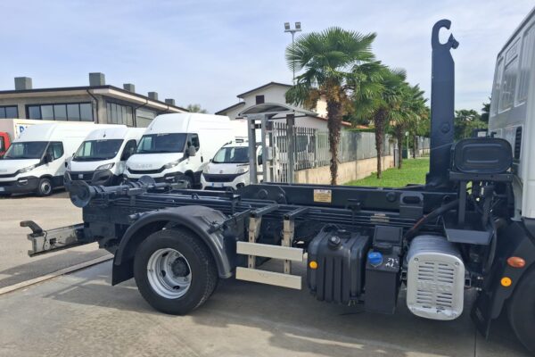 Iveco Eurocargo 80e22 SCARRABILE LEM 6 TON - immagine 26