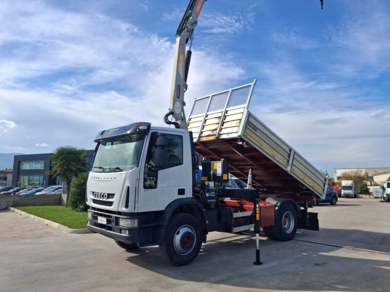 Iveco Eurocargo 150e18 K RIBALTABILE E GRU PM - immagine 22