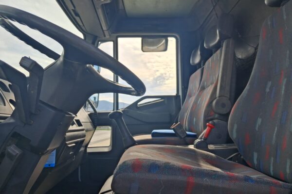 Iveco Eurocargo 150e18 K RIBALTABILE E GRU PM - immagine 7