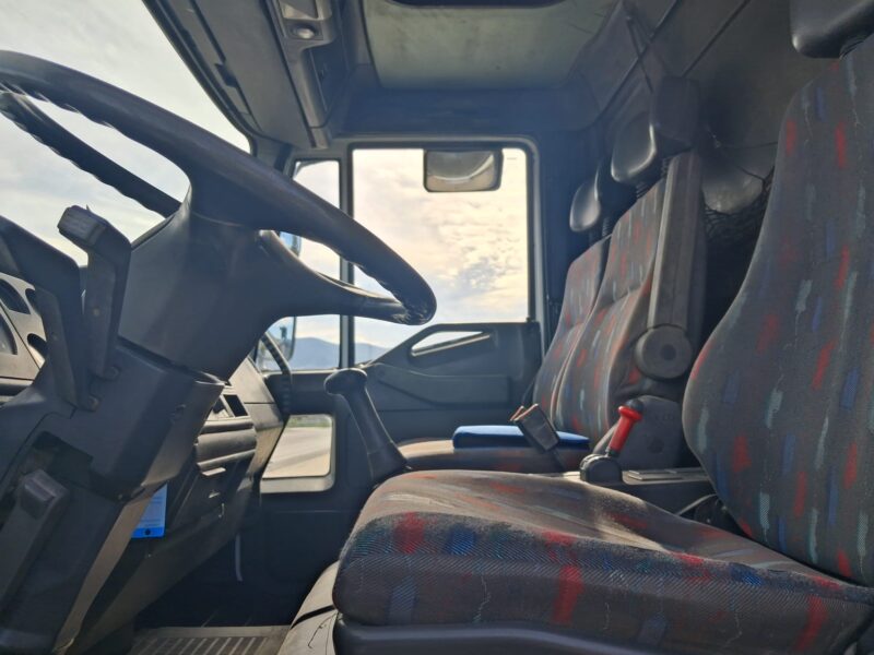 Iveco Eurocargo 150e18 K RIBALTABILE E GRU PM - immagine 7