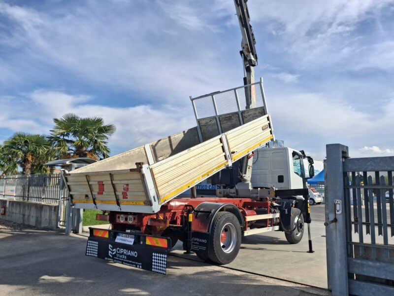 Iveco Eurocargo 150e18 K RIBALTABILE E GRU PM - immagine 10