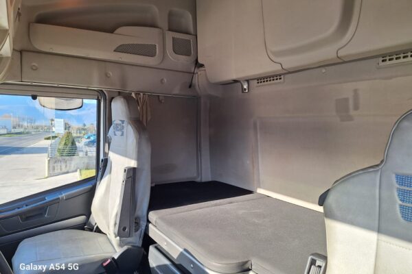 Iveco Stralis Centinato con Sponda Caricatrice EURO 6 - immagine 15