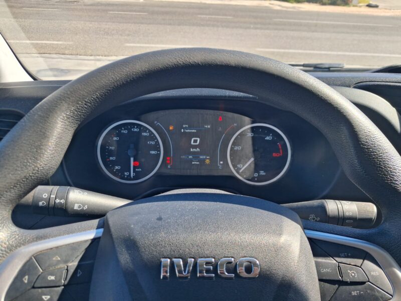 Iveco Daily Furgonato TETTO ALTO KM: 165.197 - immagine 16